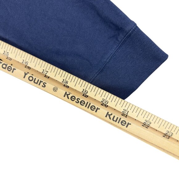 Vineyard Vines Hanukkah 2016 T-Shirt Men S Navy Blue Whale Graphic Front Pocket - Picture 9 of 9